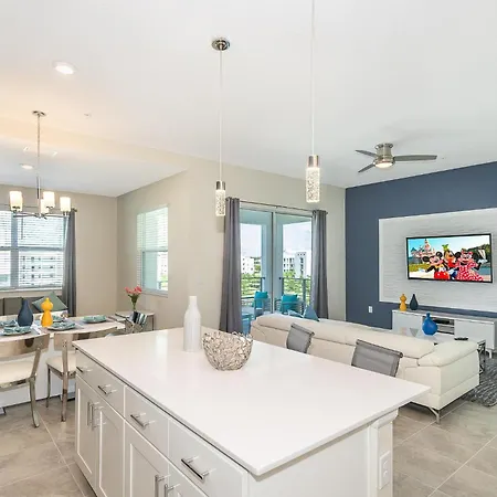 3180-405Dc Storey Lake, Condo 2/2 Pool View